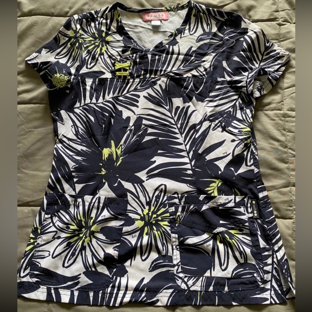 Koi Lite XS Scrub Top